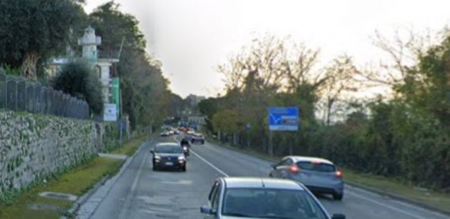 #PoliticaLavoro #SS 145 Sorrentina, vertice in Prefettura dopo l'ennesimo incidente: al via un sopralluogo per mettere in sicurezza l'incrocio