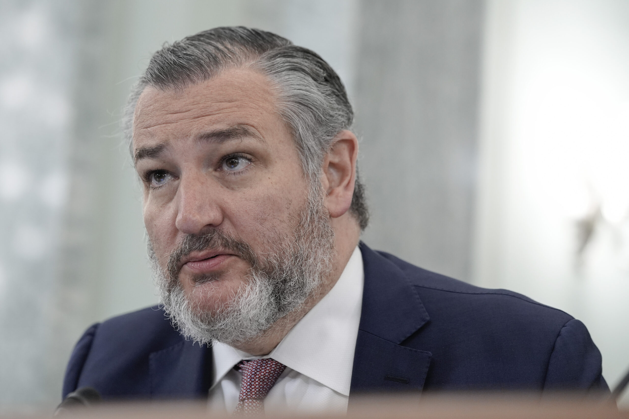 Ted Cruz Calls for U.S. to Arm Iranian Protesters ‘Right Now’ So They Have ‘The Ability to Fight Back’