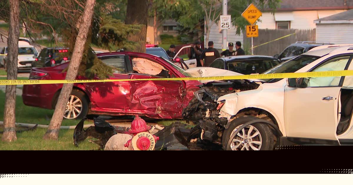 Milwaukee police chase ends in crash; 1 injured, 1 in custody