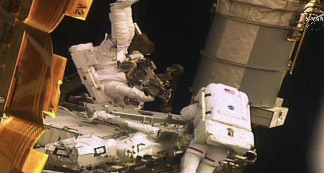 (LIVE) NASA Astronauts Meir and Menon Begin Spacewalk 96 to Prepare ISS for New Solar Array