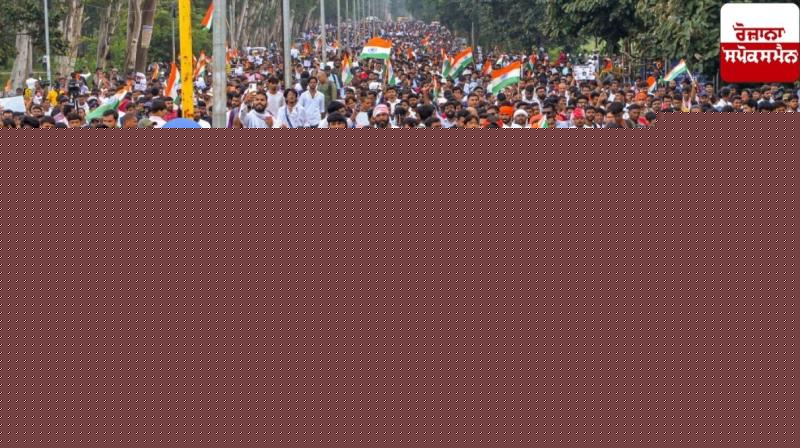 Kejriwal Extends Support to Protesting Students in Jharkhand