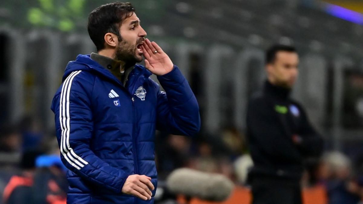 Mungkinkah Cesc Fabregas Balik ke Inggris dan jadi Manajer Manchester United?
