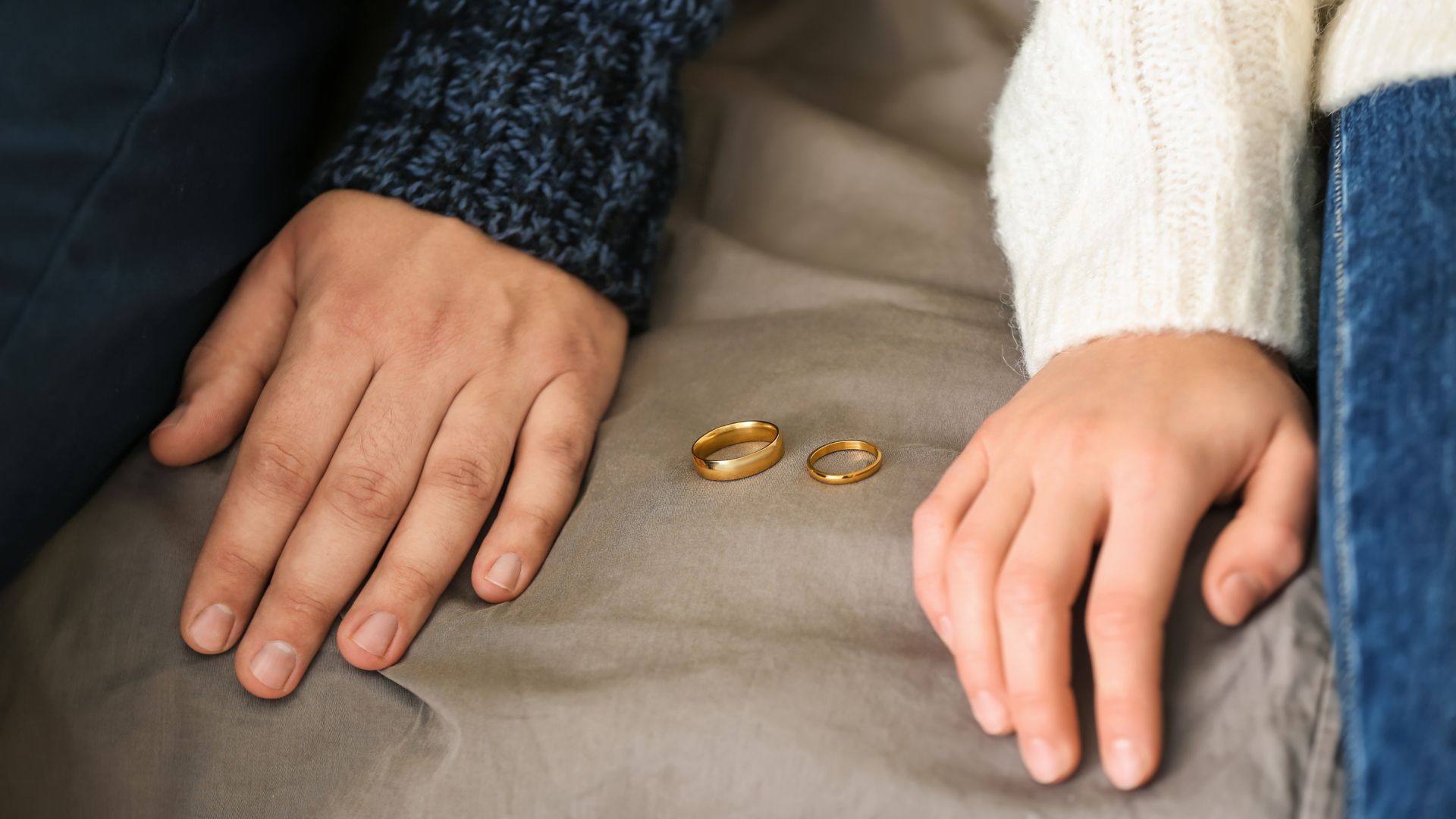 Comment on ‘90 Day Fiance’ Star Hints at Split From Hunk Husband – Fans React by 新郎的明星’90一天暗示了她丈夫的師 | ARCH雅趣