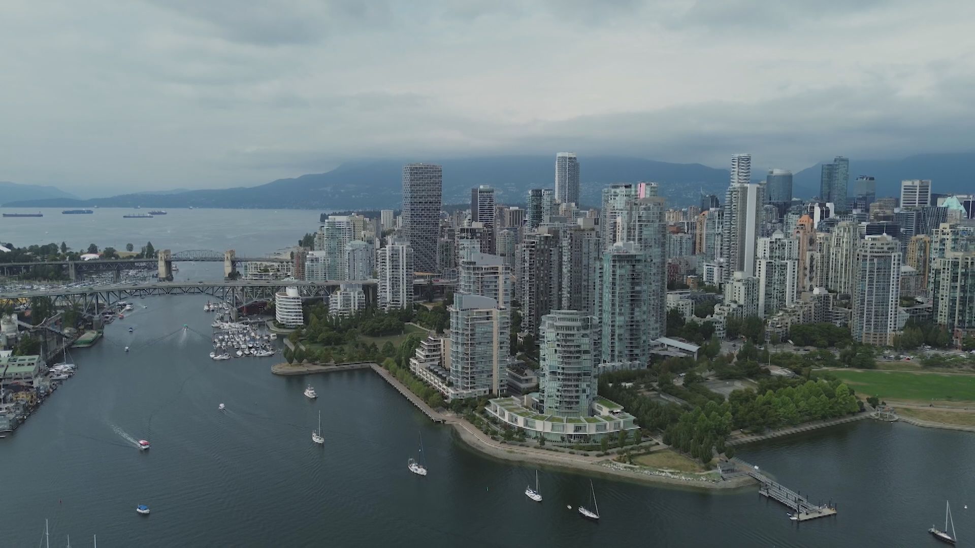 B.C. rents fall 4.5% in July, led by declines in several Metro Vancouver cities