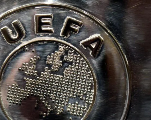 FIFA: