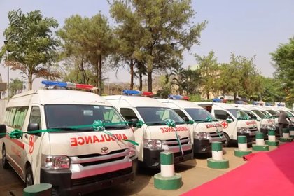 Wike Hands Over 12  Ambulances To FCT Hospitals