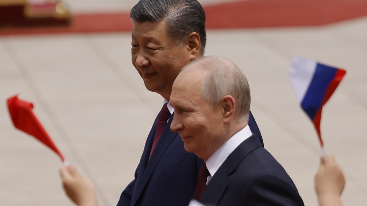 Xi Jinping, colacul de salvare al lui Putin. Comerțul dintre Rusia și China a explodat. Chirieac, avertisment: Dacă Europa nu se trezește...