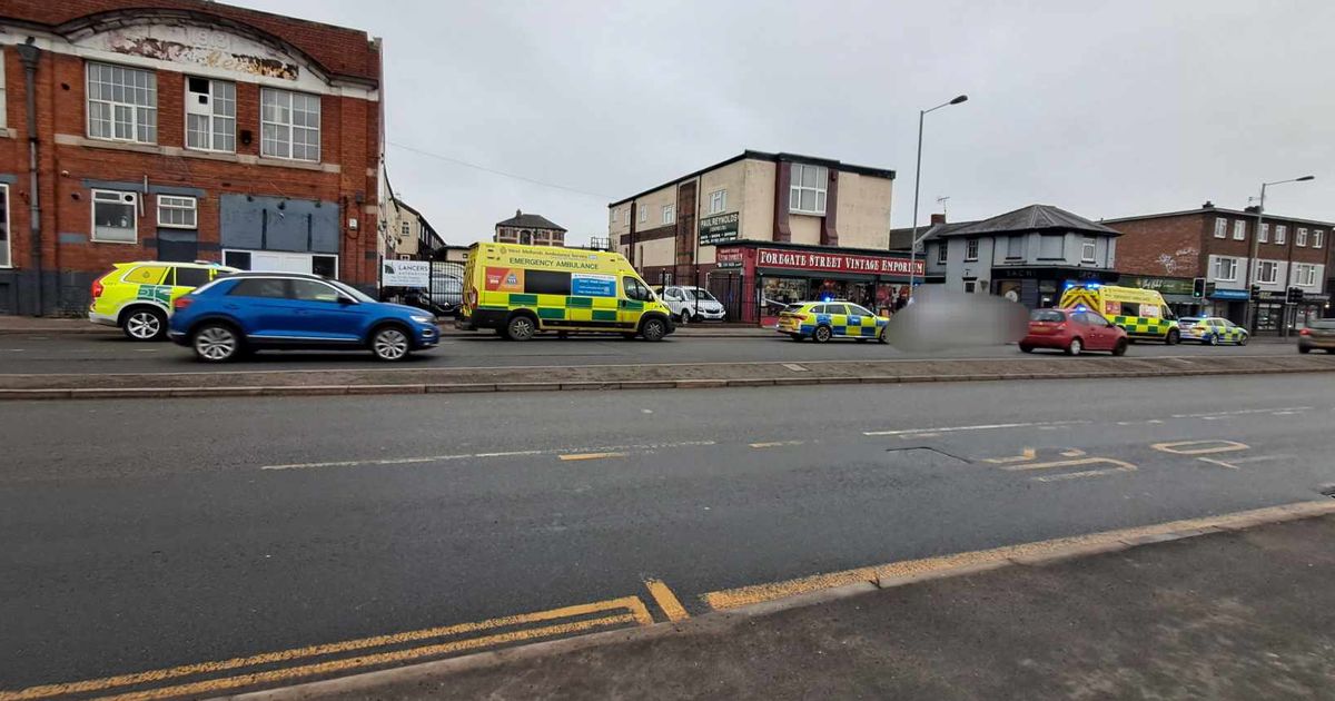 Recap: Police and paramedics at Staffordshire incident