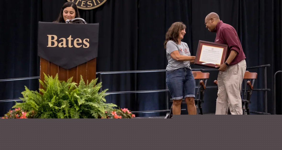 Alumni Association presents alumni awards recognizing service, career achievements