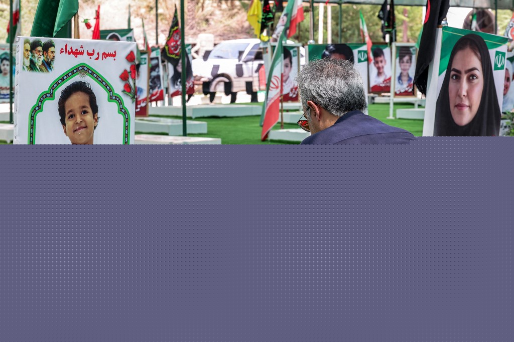 Report: Pentagon is emailing military experts and asking best way to 'punish' Iran