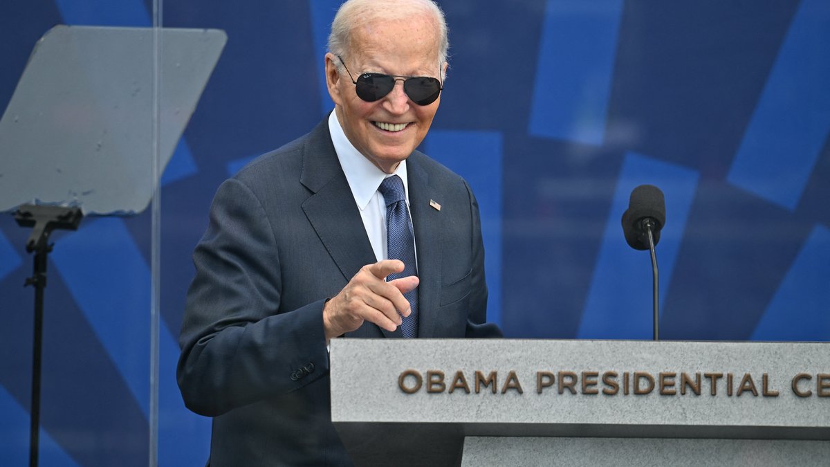 "C’est très douloureux et très invalidant..." : le cancer de Joe Biden "s'est "propagé" et a "métastasé dans ses os et au-delà", a annoncé le fils de l'ex-président américain