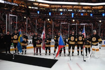How Bruins honored their Olympians in final home appearance before games