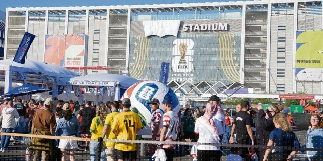 Sedes mundialistas le reclaman pagos a FIFA