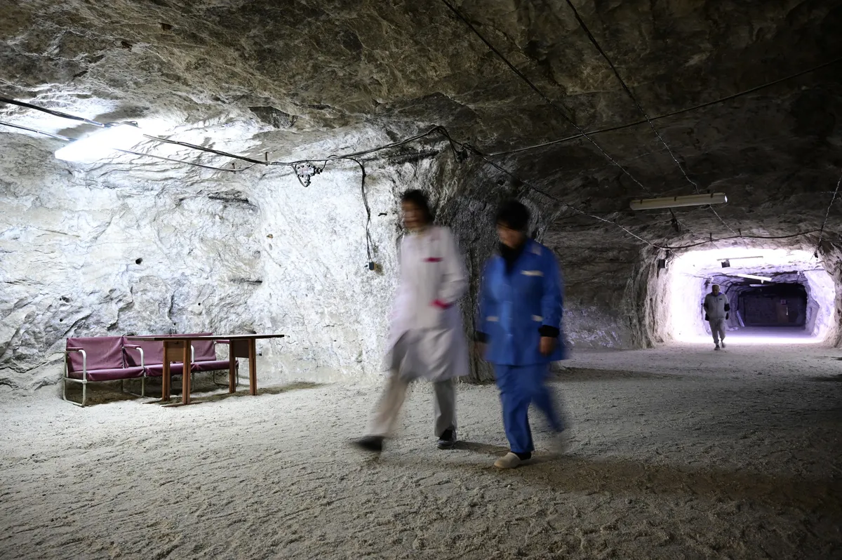 Speleoterapija i klinika za lečenje astme, smeštena 250 metara duboko u jermenskom rudniku soli