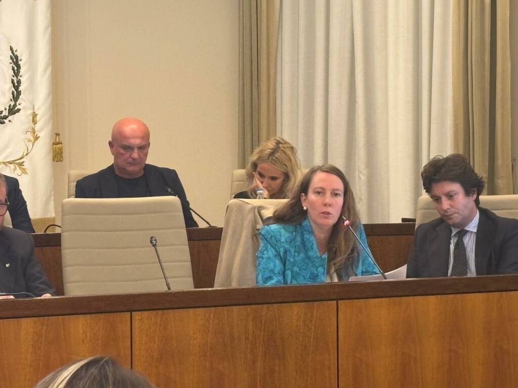Biblioteca, energia, manutenzioni, strade e scuole: Ok alla maxi variazione di bilancio da 4 milioni