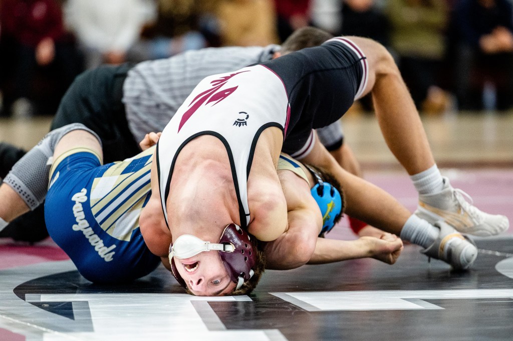 Wrestling: Cranky Sun Valley takes down Oxford for Ches-Mont American crown
