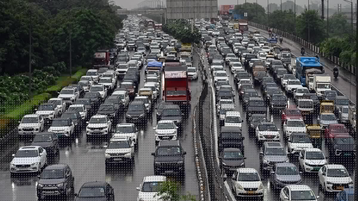 Delhi government directs agencies to expedite NHAI highway projects, tackle chronic waterlogging