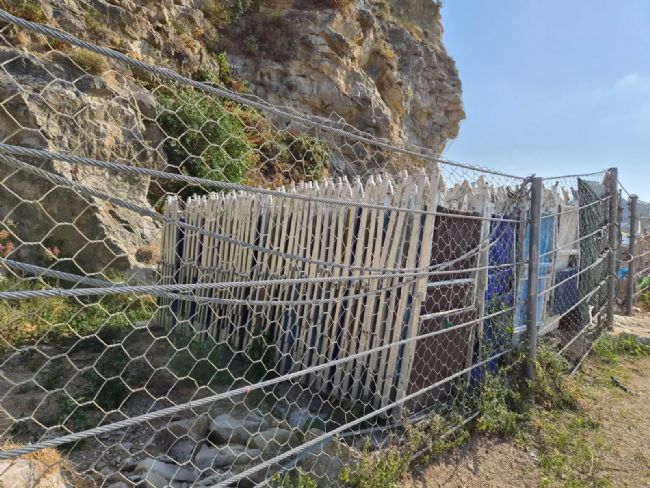 #Cronaca #Sorrento - Blitz di Borrelli al lido abusivo di Marina di Puolo, gestore denunciato per tentata corruzione