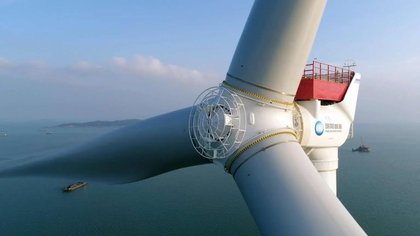 Innovación y sostenibilidad: una empresa China lanza la primera pala eólica reciclable de fibra de carbono