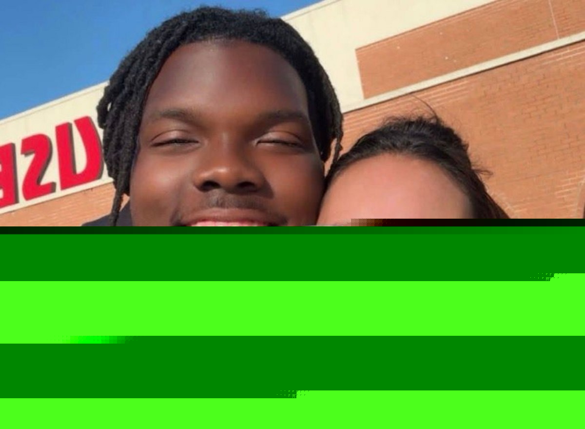A Saints Rookie Went To Rouses For Shrimp And Left With A New Fan