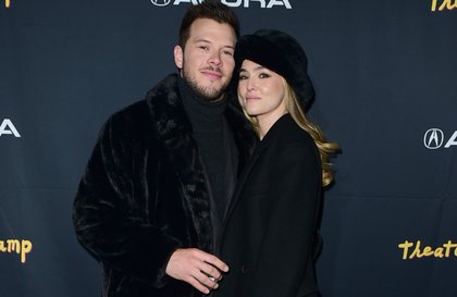 Zoey Deutch and ABC Sitcom Alum Jimmy Tatro Reveal Engagement