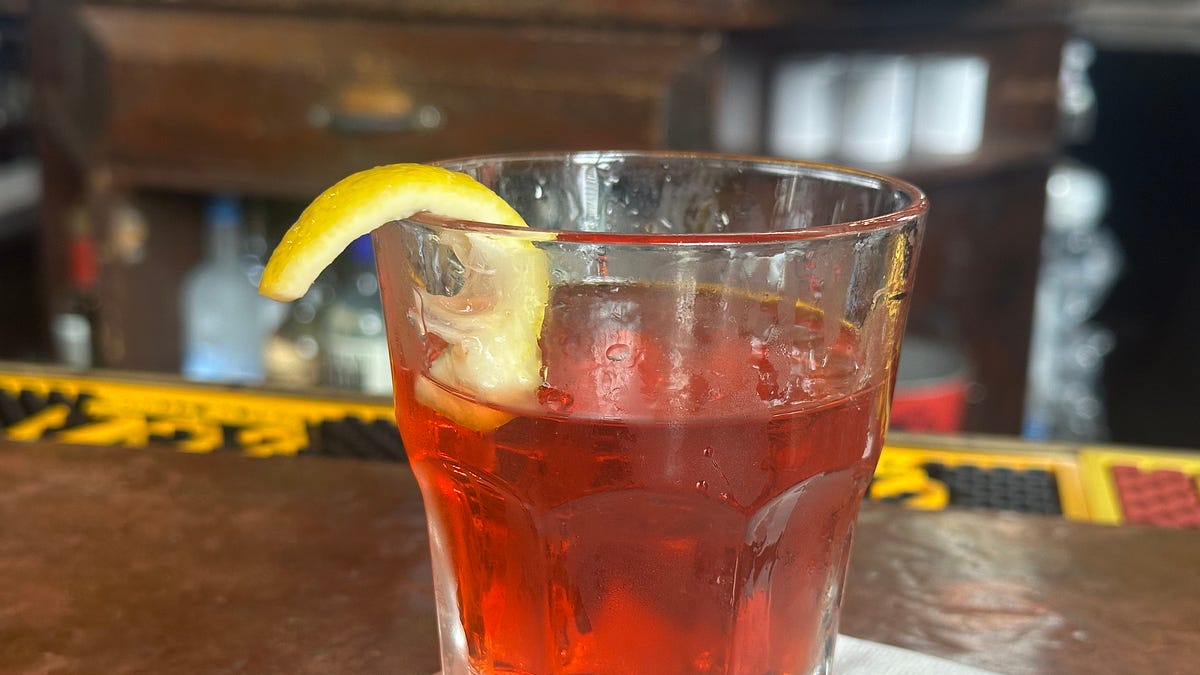 Welcome to Wonkette Happy Hour, With This Week's Cocktail, The Sazerac!