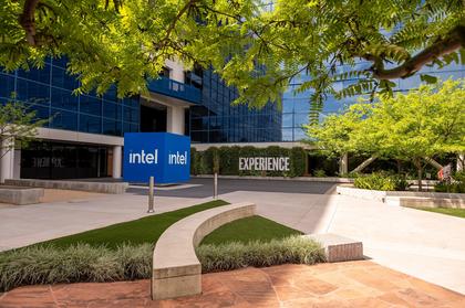 Intel will give the U.S. government a 10% stake, Trump says