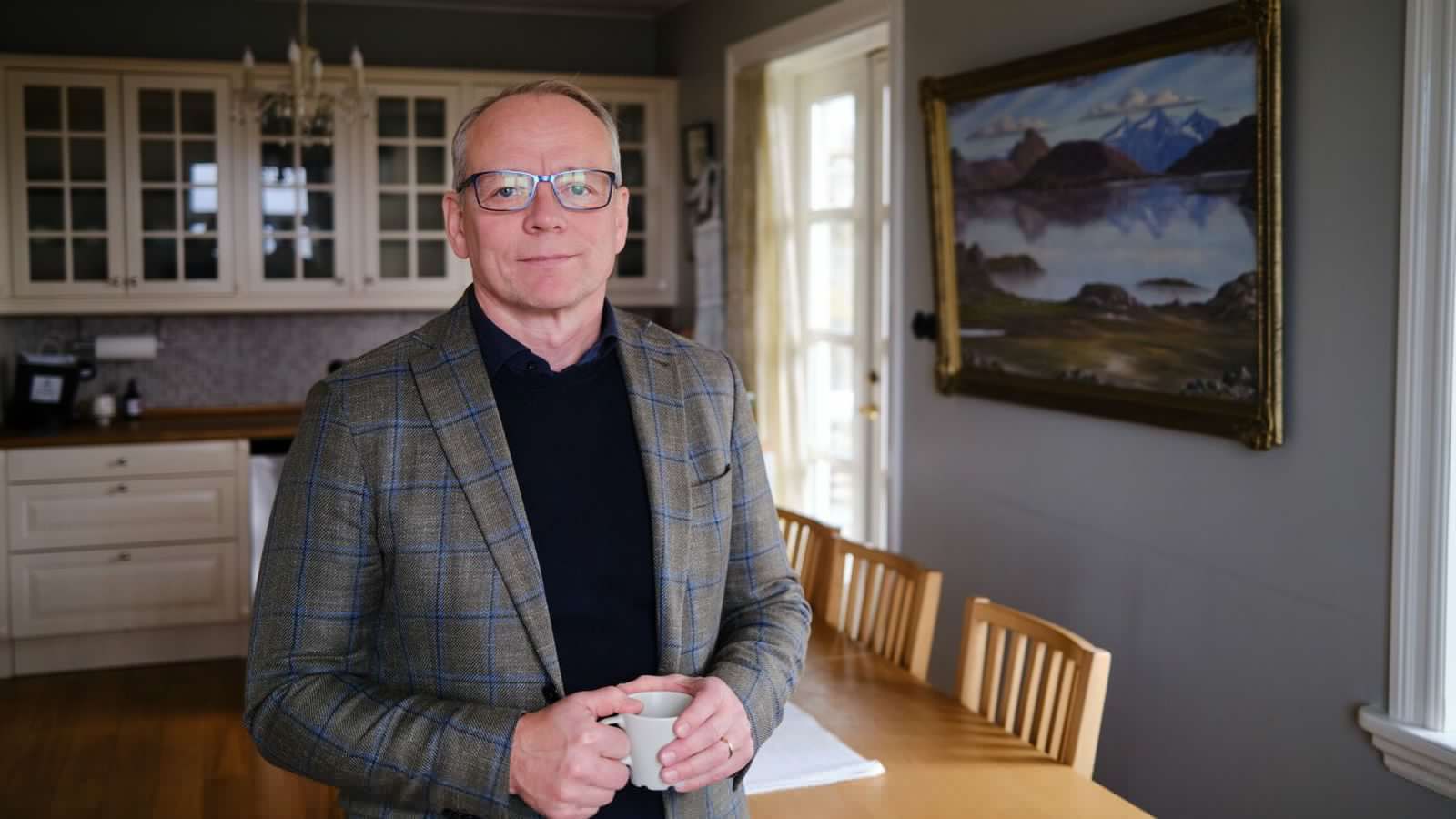 Stein­hissa á MR og rifjar lúmskt upp sjón­varps­leysið á fimmtu­dögum