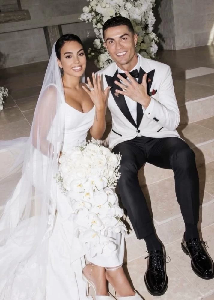 Cristiano Ronaldo and Georgina Rodríguez marry after 10 years together