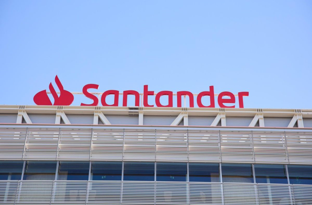 Fitch Ratings confirms Banco Santander’s long-term issuer rating at “A” with “stable” outlook