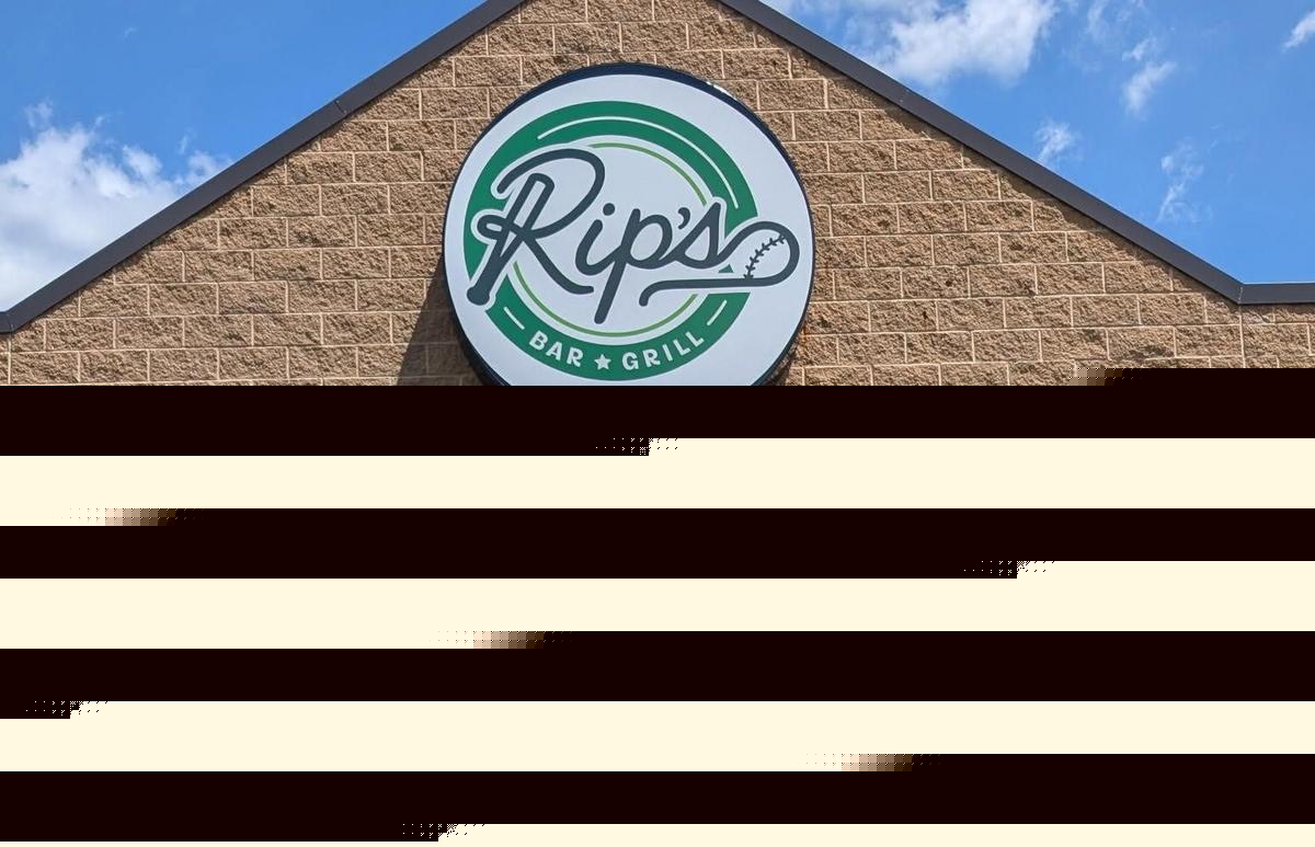 Jerseys Pub & Grub in Cedar Rapids is Now Rip’s Bar & Grill