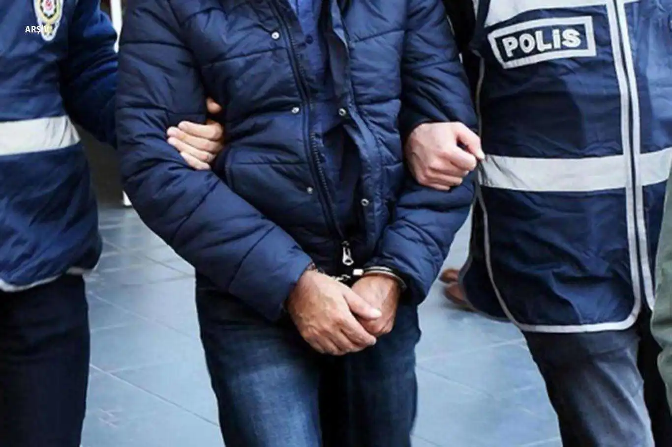 Turkish police detain former military officer convicted over Gülen links