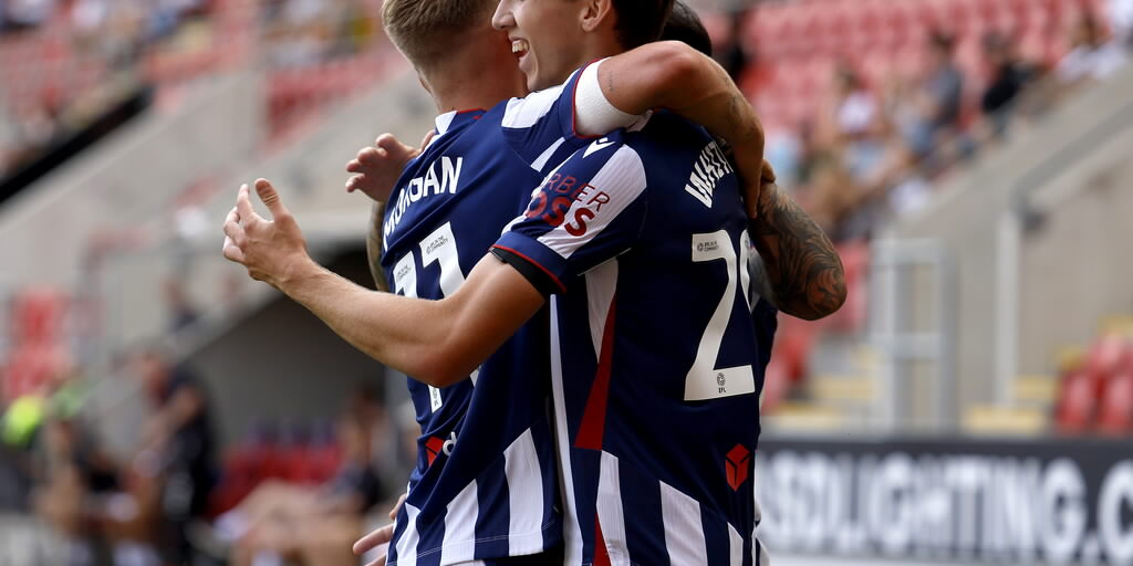 Harry Whitwell named in Carabao Cup team of the round