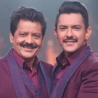 Udit Narayan and Aditya Narayan To Bring Bade Miyan Chote Miyan Tour To UK & Europe