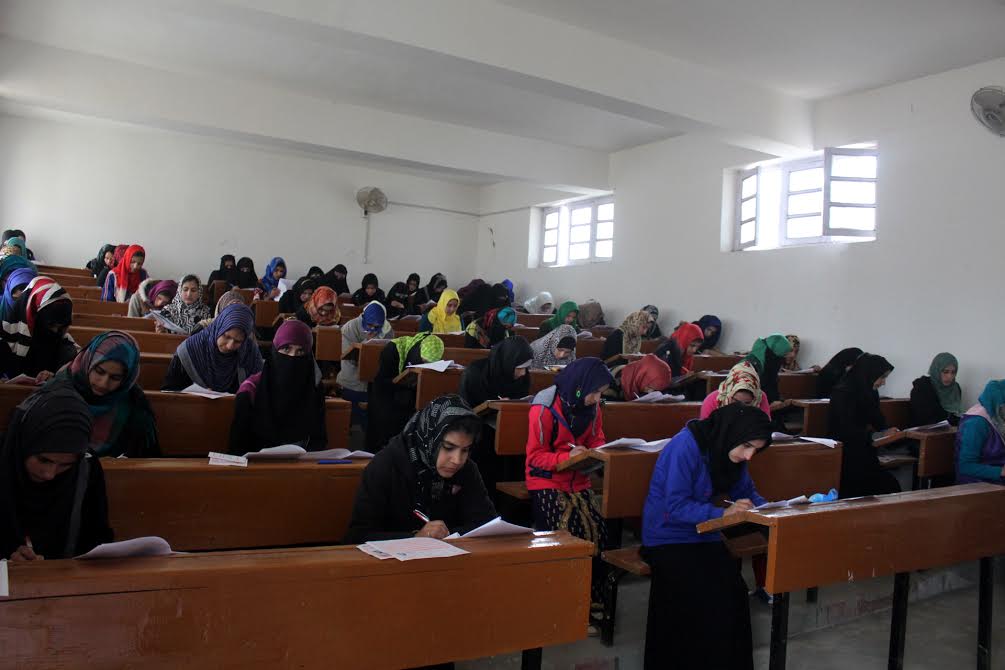 Jammu Kashmir Govt Tightens School Attendance Checks, Orders Surprise Inspections