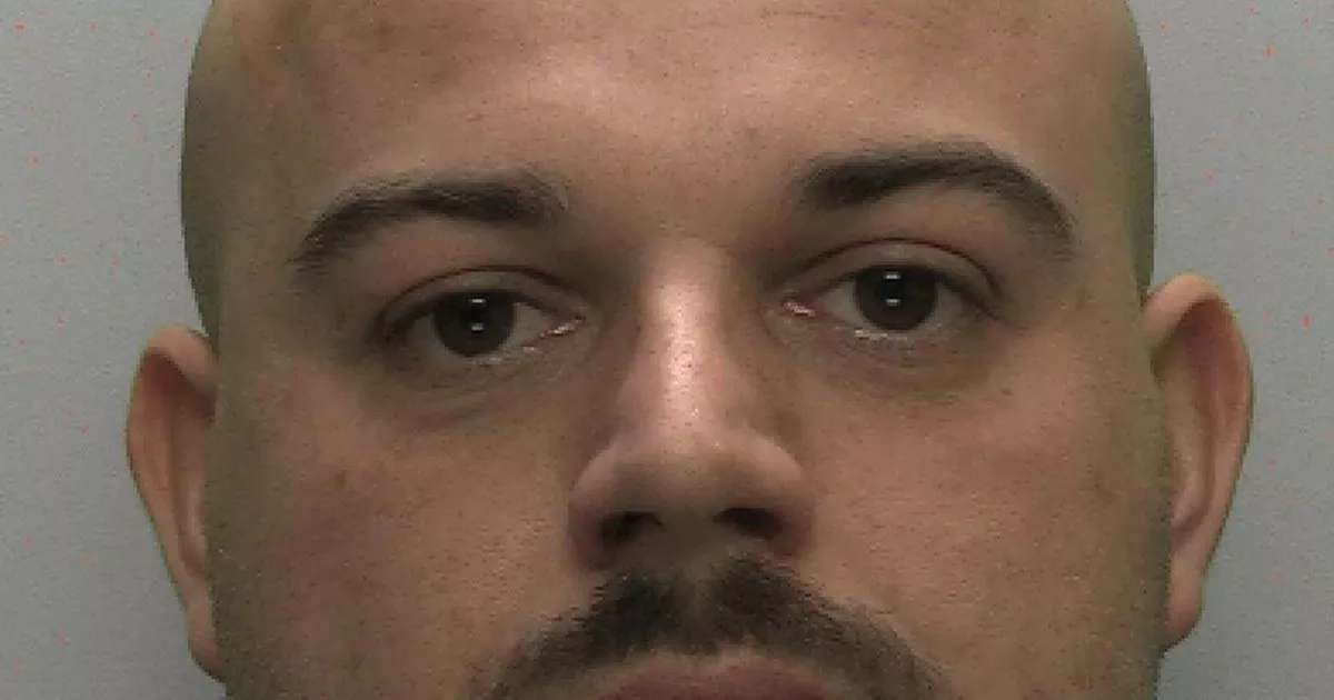 Thug beat up woman after joking he 'doesn't beat women up but could'