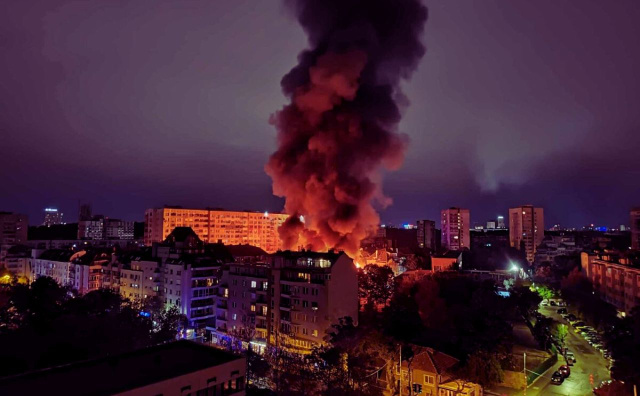Tragedy in Sofia: 45-Year-Old Man Dies in Warehouse Fire in Gotse Delchev District