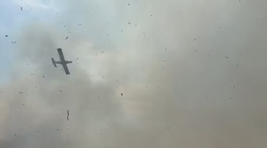 Força-tarefa aérea combate incêndio de grandes proporções na Floresta do Noroeste Paulista