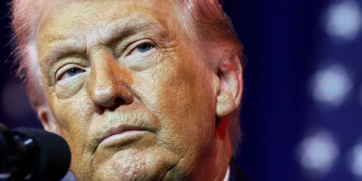 Trump's 'harebrained' approach is destroying the military: expert