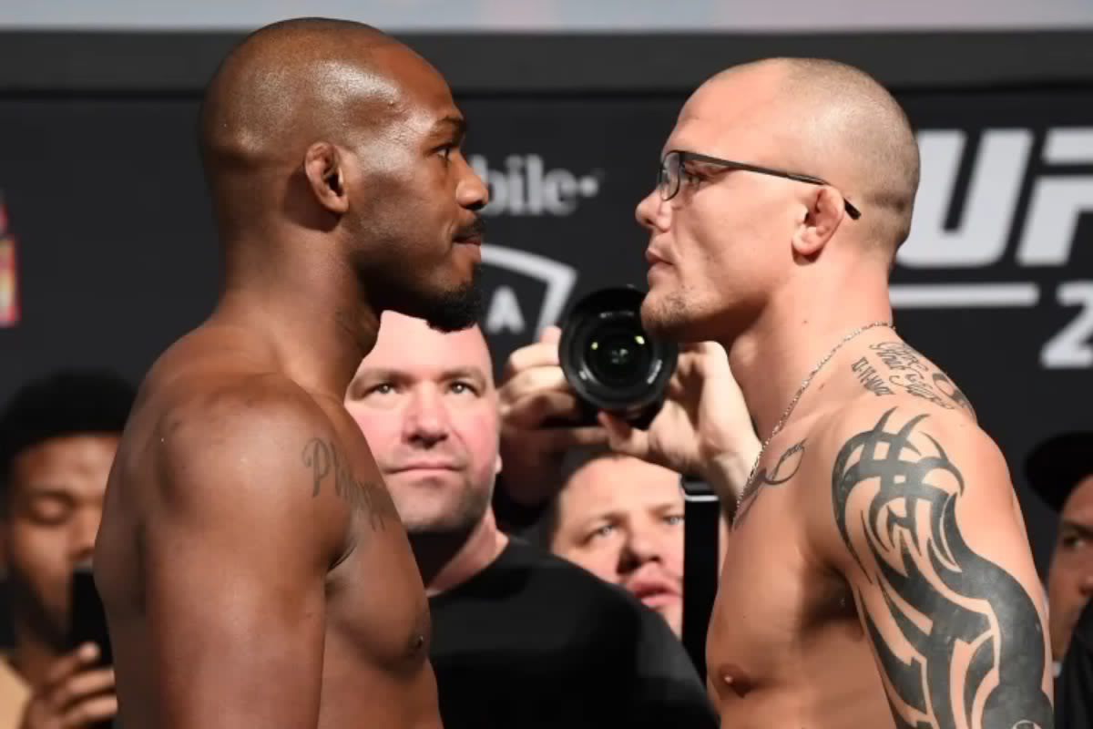 Jon Jones comments on former UFC foe Anthony Smith’s arrest: “There’s no problem too big for Jesus”
