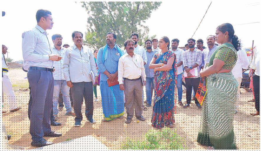 Get houses ready for beneficiaries before Ugadi: Collector