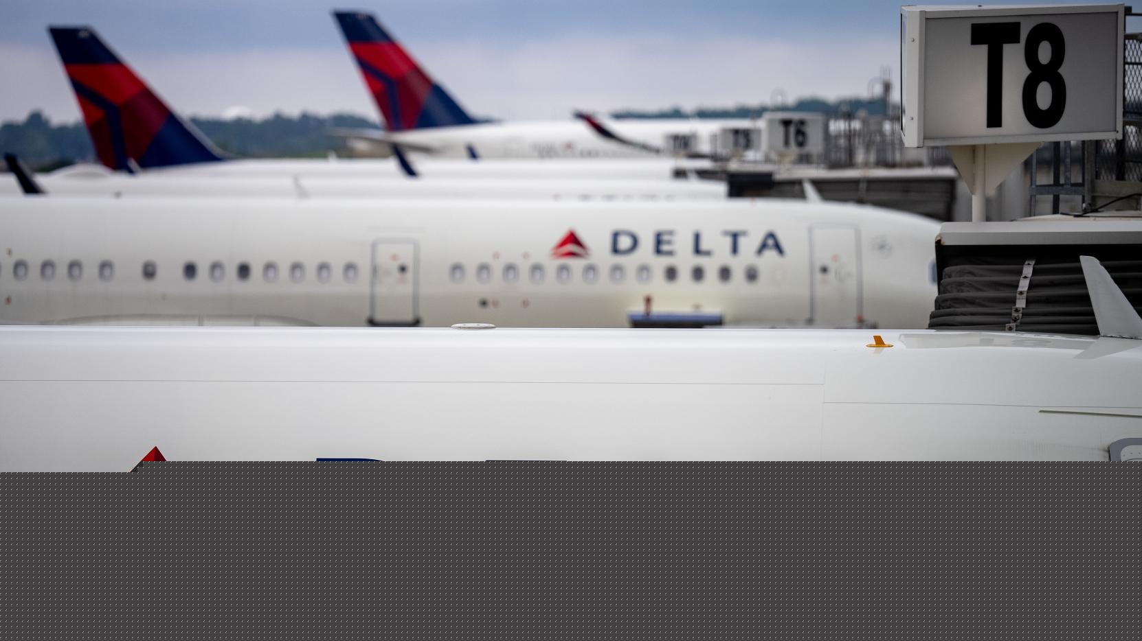 Anti-collision alarms sound in the cockpits of two Delta planes after close call at Atlanta airport