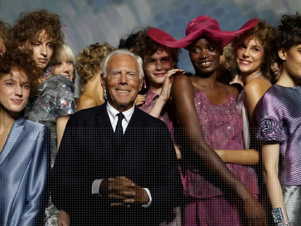 50 years of Giorgio Armani celebrated with gala black-tie runway show of his last collection