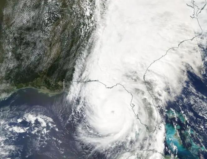 Hurricane Bloating Discovery – No Global Warming Needed