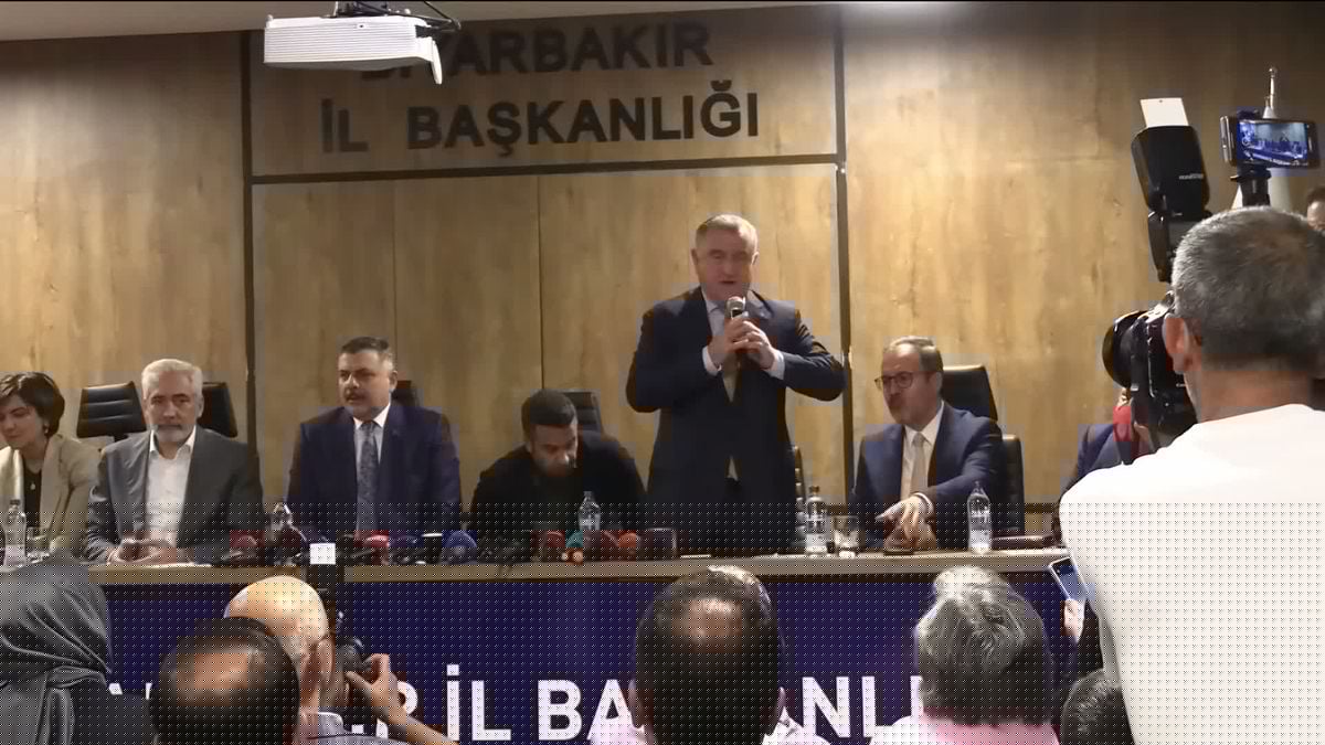 Bakan Çiftçi: 50 Yıllık Prangalardan Kurtulacağız