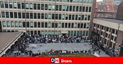 Les élèves du Lycée Intégral Roger Lallemand de Saint-Gilles en grève ce jeudi matin pour protester contre l’arrestation de la flottille pour Gaza