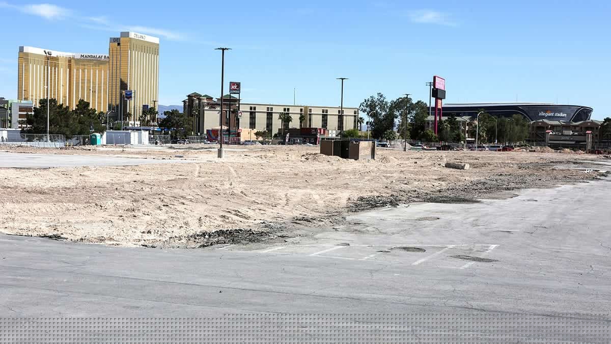 Heart-shaped Las Vegas resort gets green light as critics roast wild design online