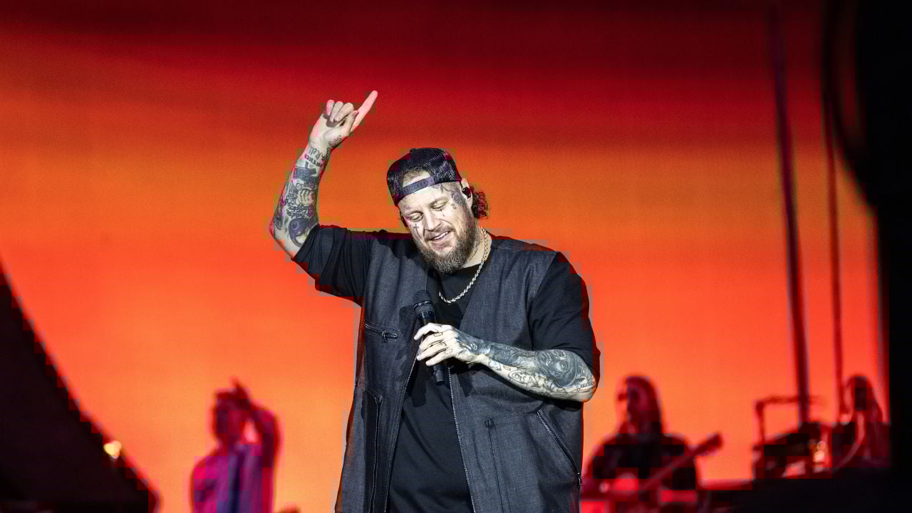 Jelly Roll Says He Needs to ‘Heal’ as He Begins Touring Hiatus After Bunnie Xo Divorce