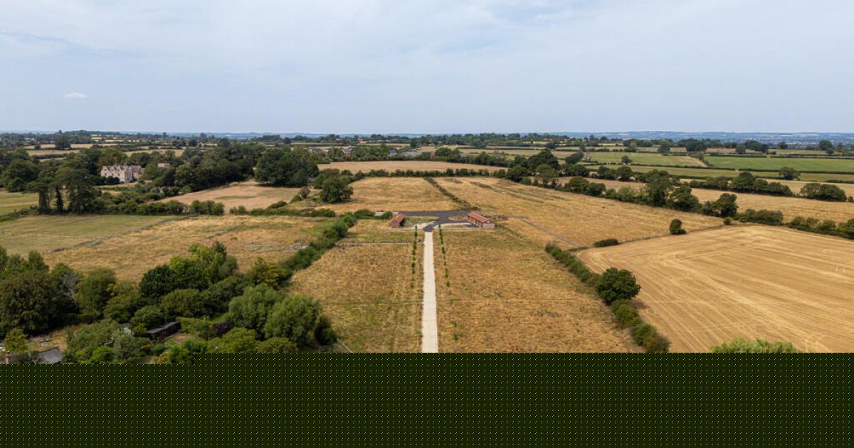 Farm yard in ‘desirable’ Wiltshire village for sale for £450,000