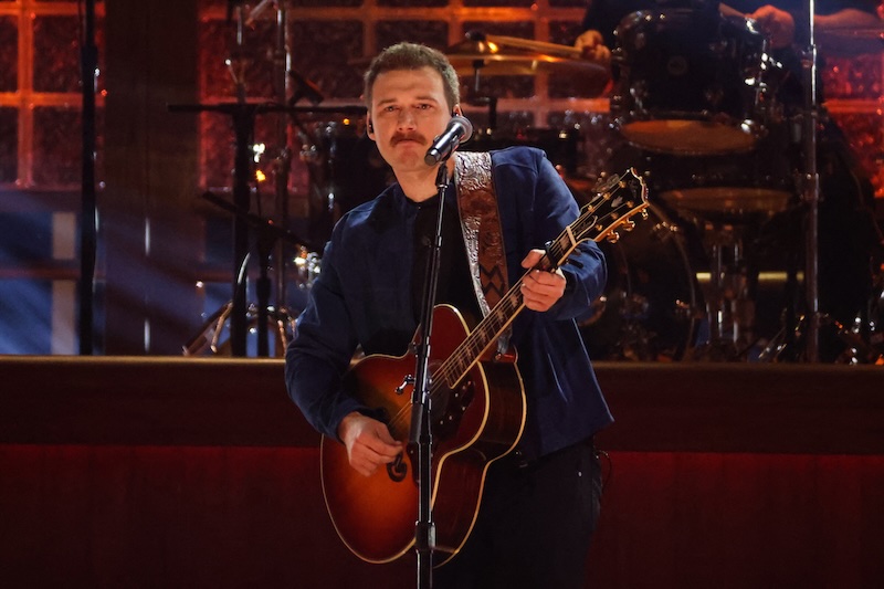 New Police Footage Captures Morgan Wallen Initially Denying That He Threw A Chair Off Nashville Bar Rooftop